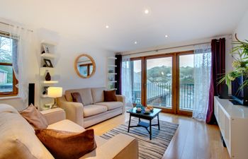 2 Bed in Looe Holiday Home