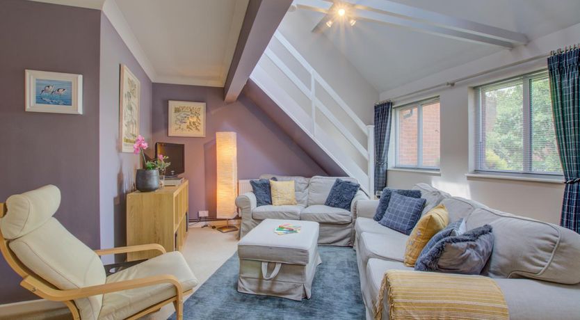 Photo of 3 Bed in Salthouse