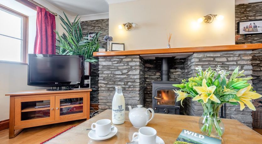 Photo of 3 Bed in Lampeter