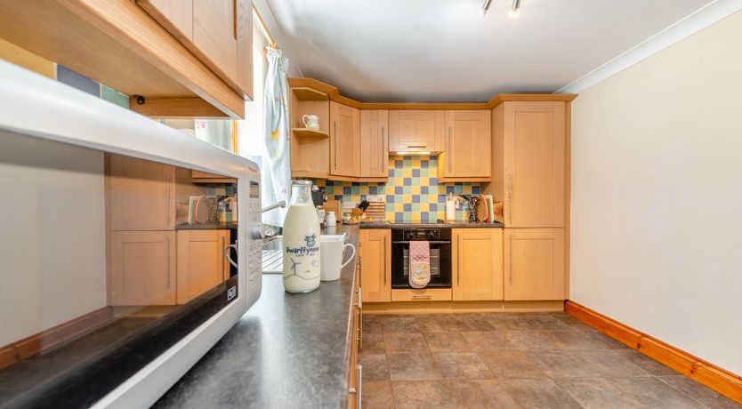 Photo of 3 Bed in Lampeter