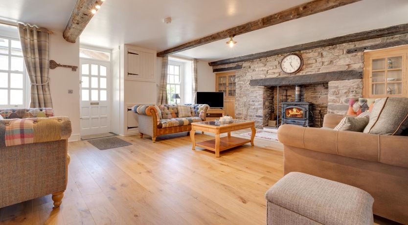 Photo of 4 Bed in Brecon