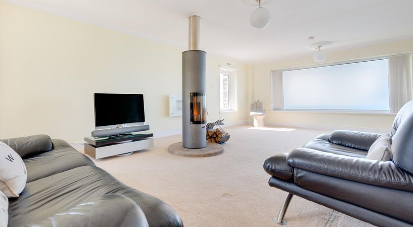 Photo of 2 Bed in Llangrannog