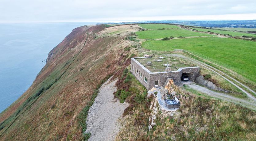 Photo of 2 Bed in Llangrannog