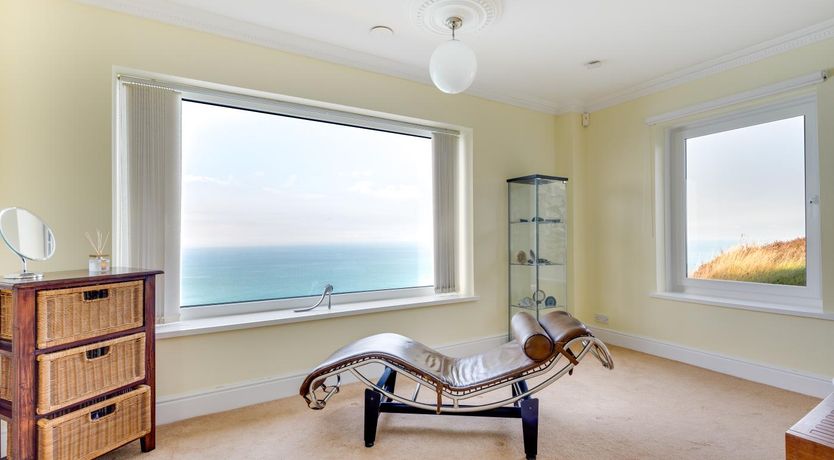 Photo of 2 Bed in Llangrannog