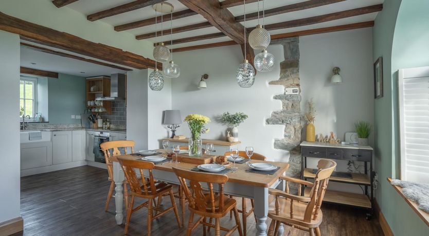 Photo of 3 Bed in Llangadfan