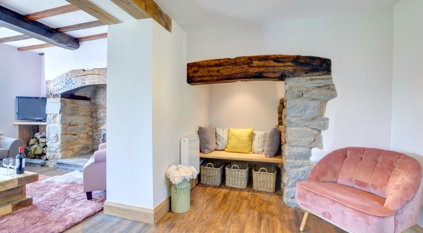 Photo of 3 Bed in Llangadfan