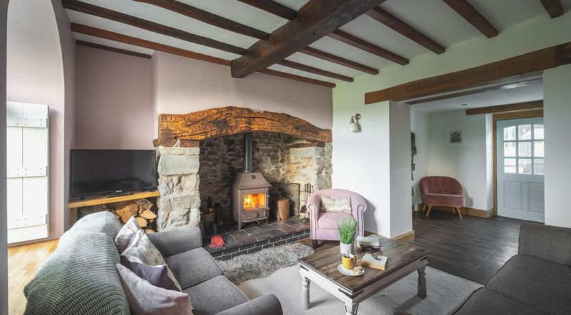 Photo of 3 Bed in Llangadfan