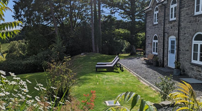 Photo of 3 Bed in Llangadfan