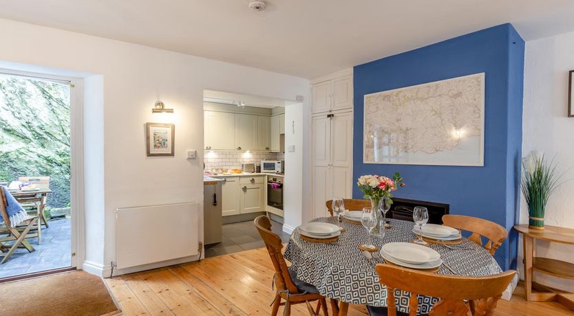 Photo of 2 Bed in Fowey