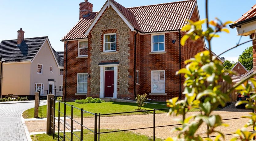 Photo of 4 Bed in Overstrand