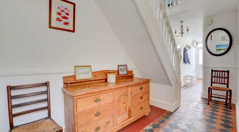 Photo of 5 Bed in Overstrand