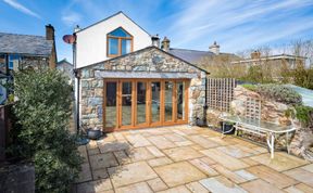 Photo of 4 Bed in Mynytho