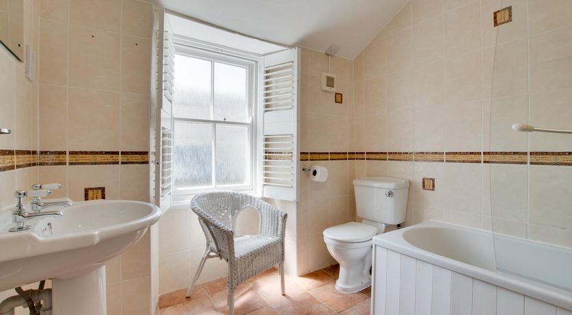 Photo of 3 Bed in St Ives