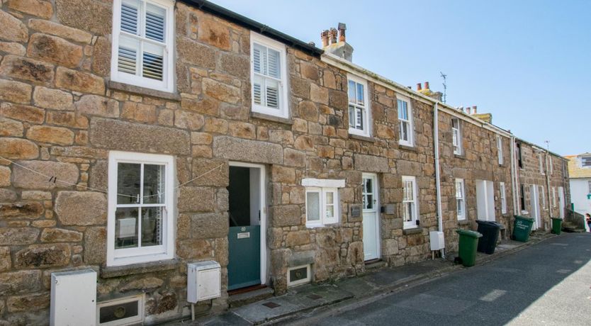 Photo of 3 Bed in St Ives