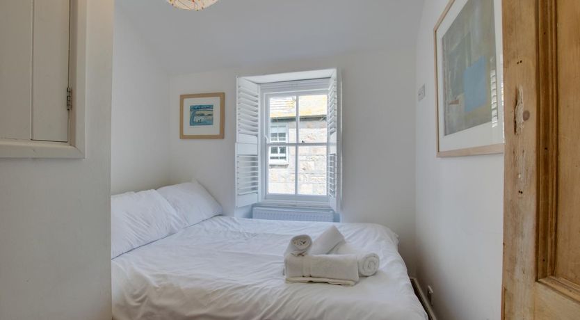 Photo of 3 Bed in St Ives