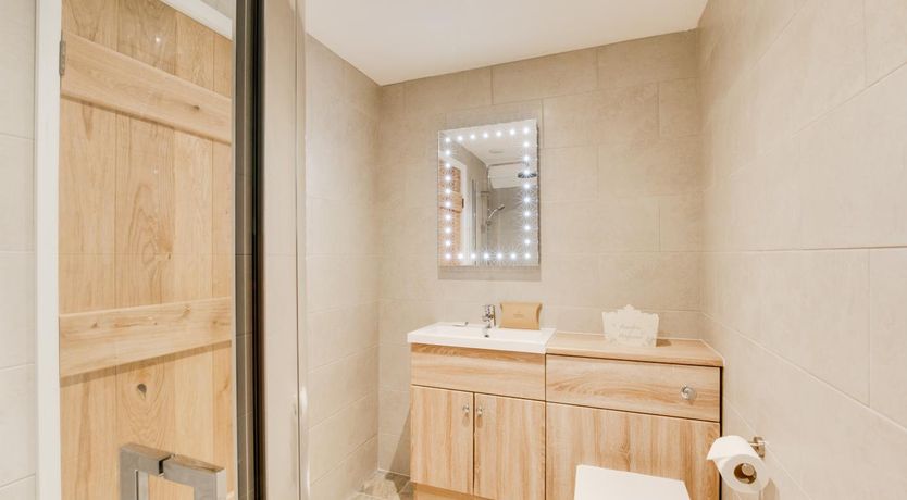 Photo of 2 Bed in St. Breward
