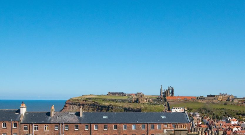 Photo of 2 Bed in Whitby