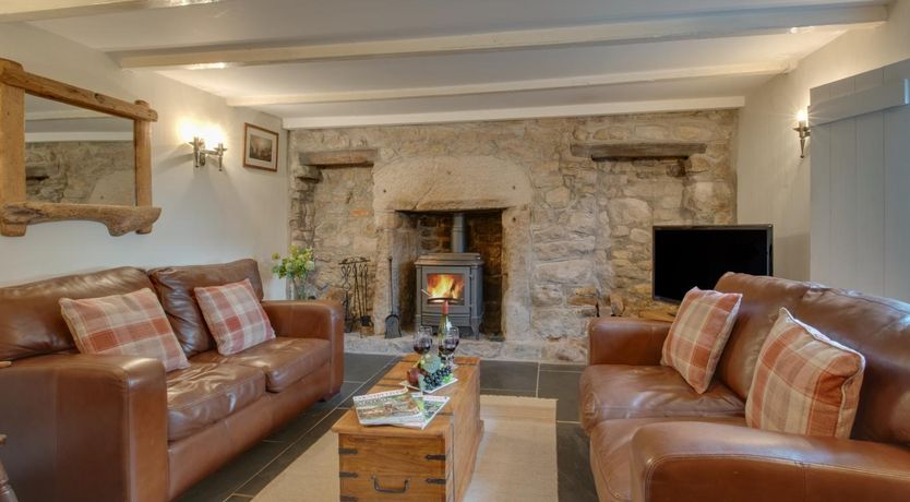 Photo of 3 Bed in St. Just