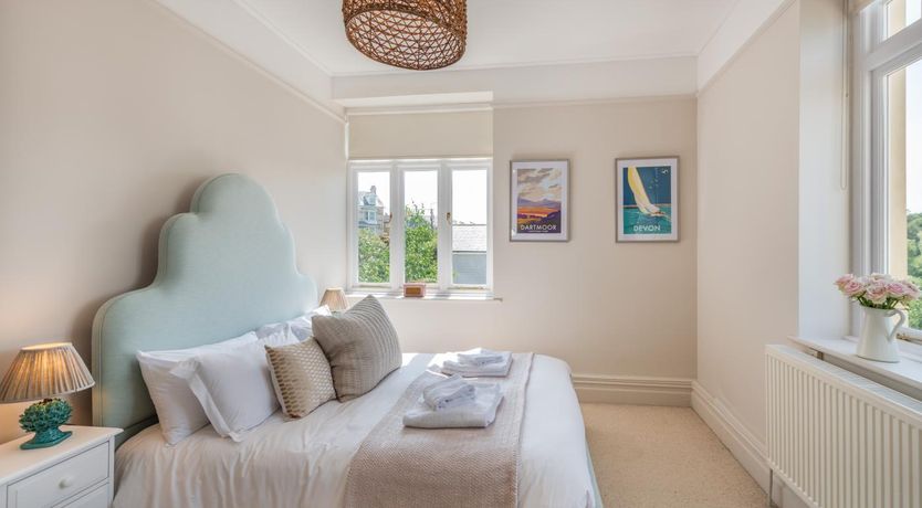 Photo of 4 Bed in Instow