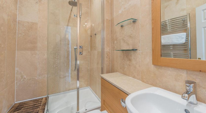 Photo of 4 Bed in Instow