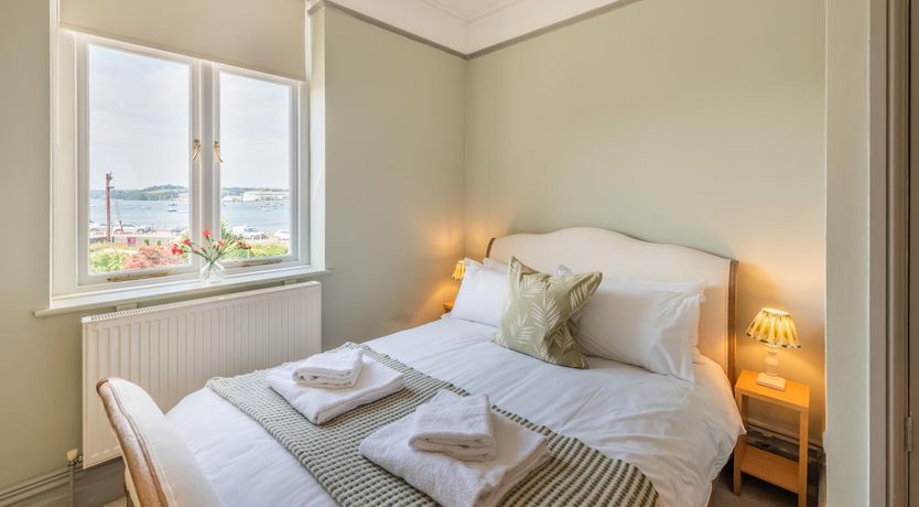 Photo of 4 Bed in Instow