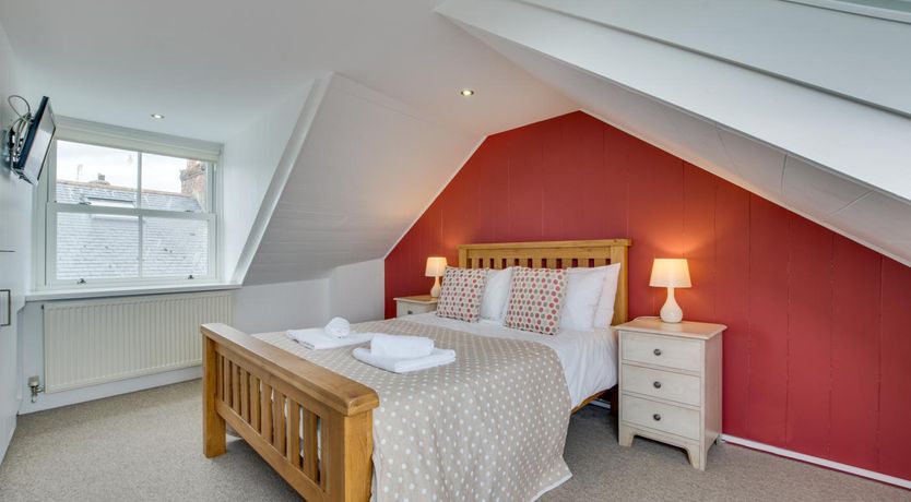 Photo of 2 Bed in St Ives