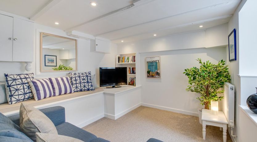 Photo of 2 Bed in St Ives