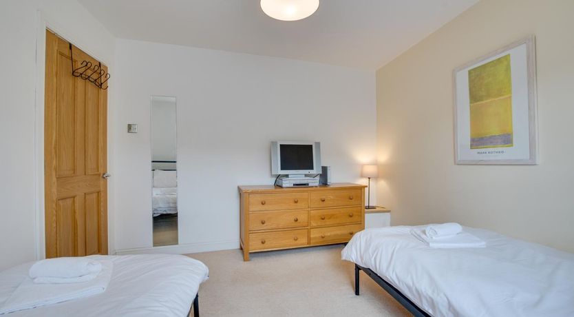 Photo of 2 Bed in St Ives