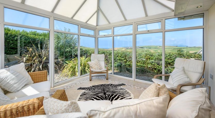 Photo of 2 Bed in Bwlchtocyn