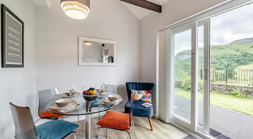 Photo of 2 Bed in Chapel Stile