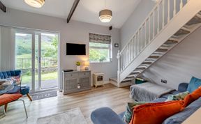 Photo of 2 Bed in Chapel Stile