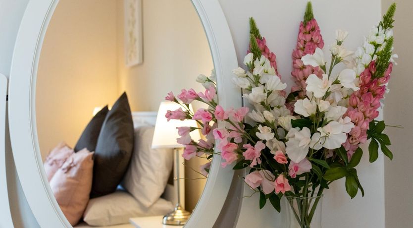 Photo of 4 Bed in Valley