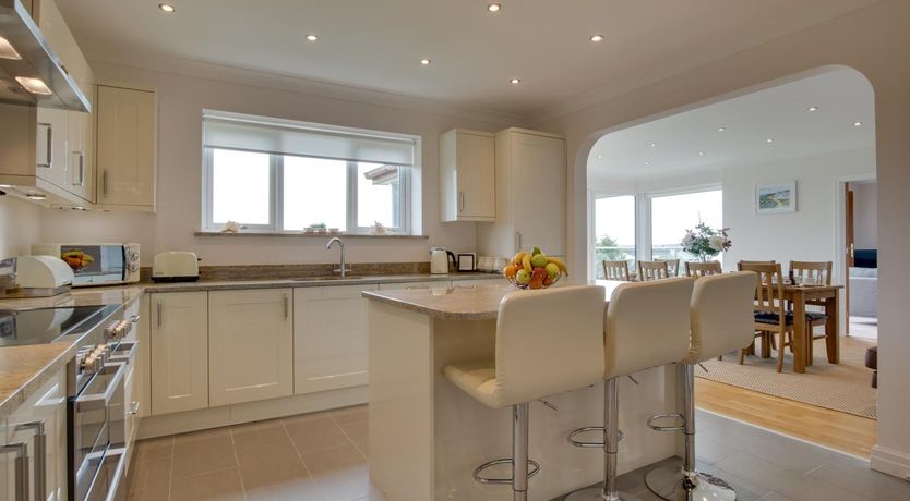 Photo of 4 Bed in Valley