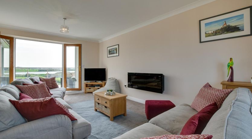 Photo of 4 Bed in Valley