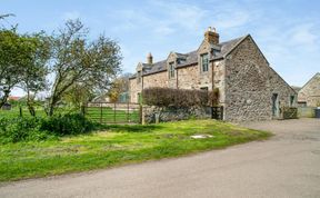 Photo of 3 Bed in Holy Island