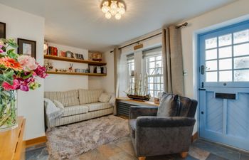 2 Bed in Looe Holiday Home