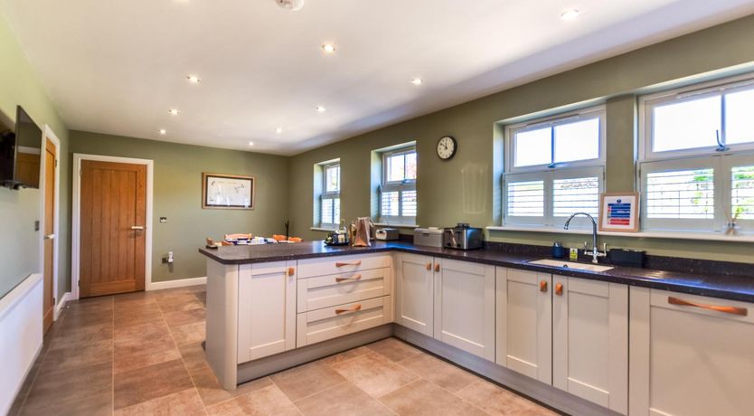 Photo of 3 Bed in Seahouses