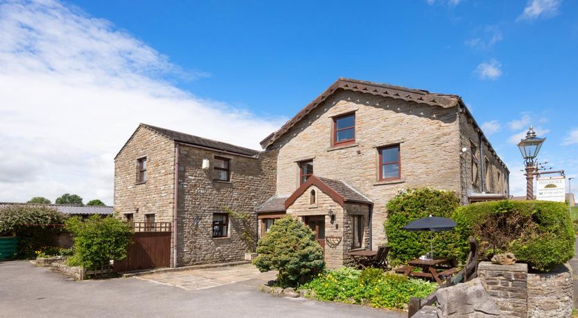 Photo of 4 Bed in Hawes