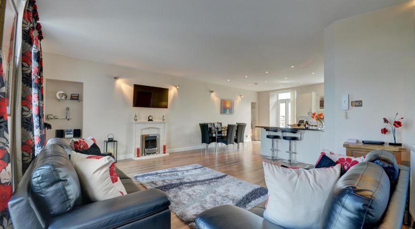 Photo of 2 Bed in Ilfracombe