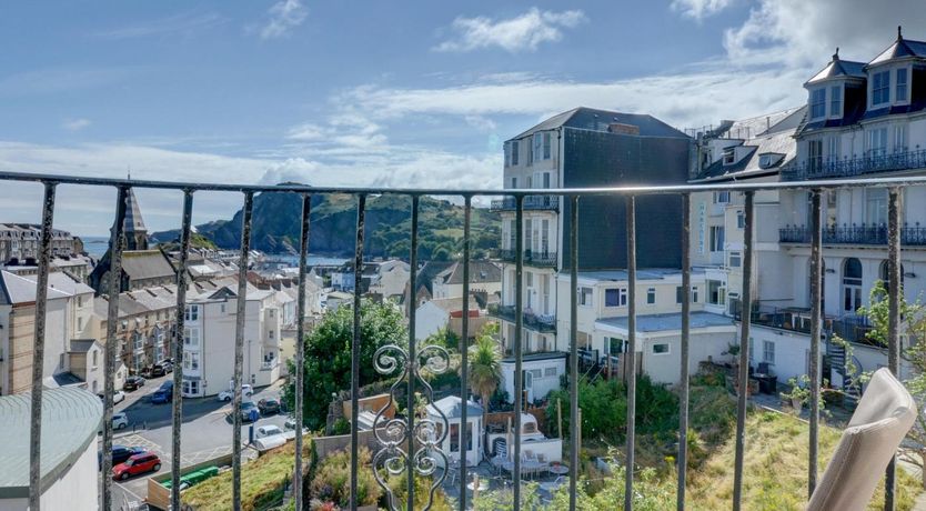 Photo of 2 Bed in Ilfracombe