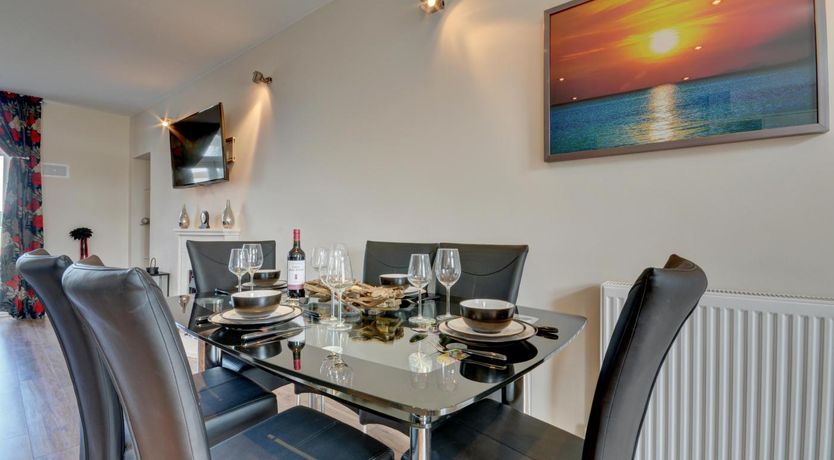 Photo of 2 Bed in Ilfracombe
