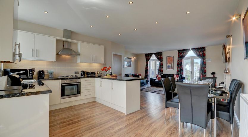Photo of 2 Bed in Ilfracombe