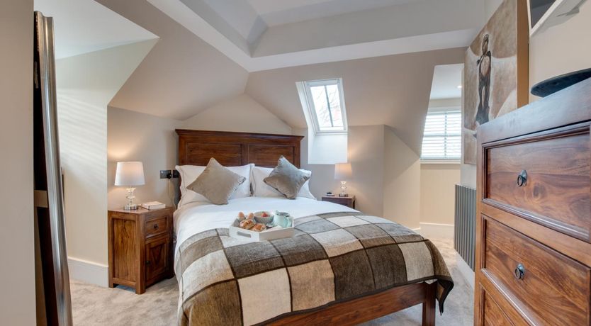 Photo of 2 Bed in Whitby