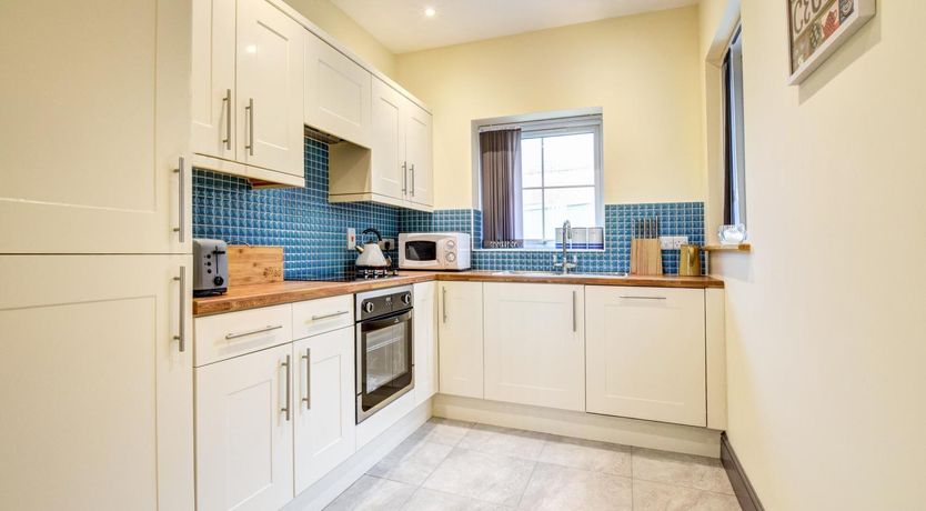 Photo of 2 Bed in Llanon