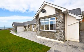 Photo of 2 Bed in Llanon