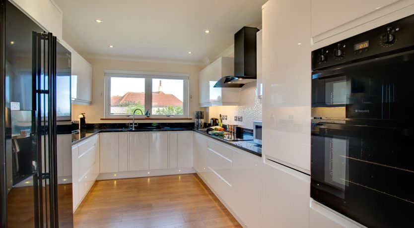 Photo of 4 Bed in Seahouses