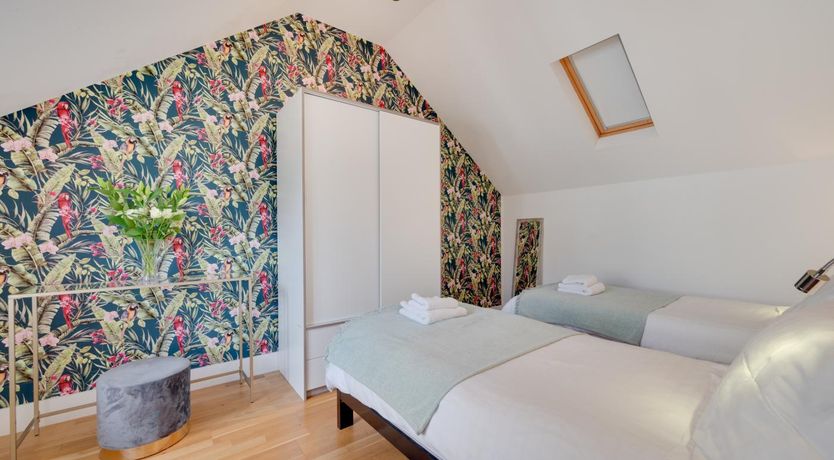 Photo of 2 Bed in Torquay