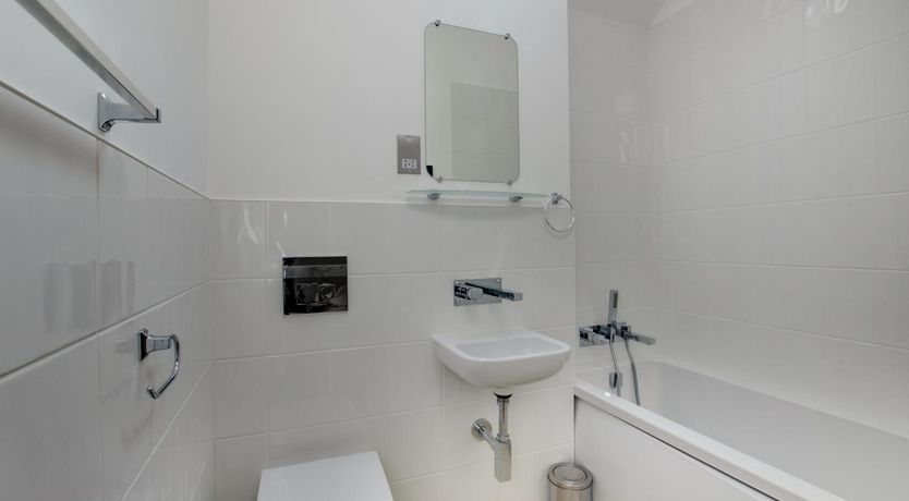 Photo of 2 Bed in Torquay