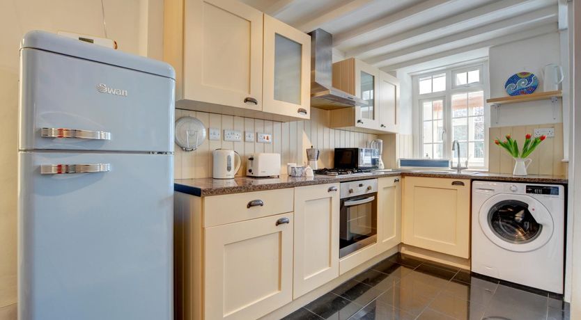 Photo of 2 Bed in West Down