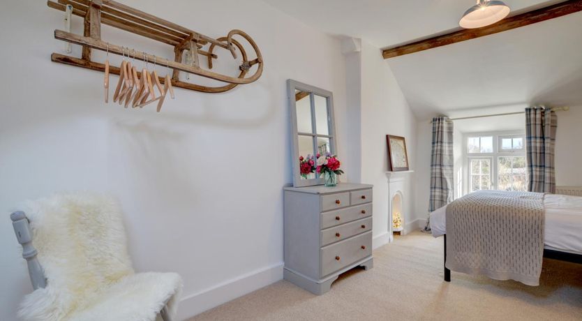 Photo of 2 Bed in West Down